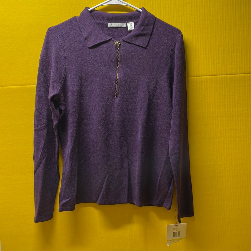 Luxe 360 by Mercer street studio sweater. Zipper, purple, petite medium. New
